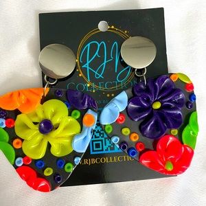 Handmade Silver Top 3D Floral Dangle Pierced Earrings